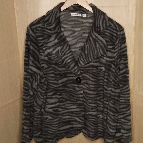 Susan Graver Womens Plus Grey Animal Print Fleece Jacket 2X - Picture 1 of 6